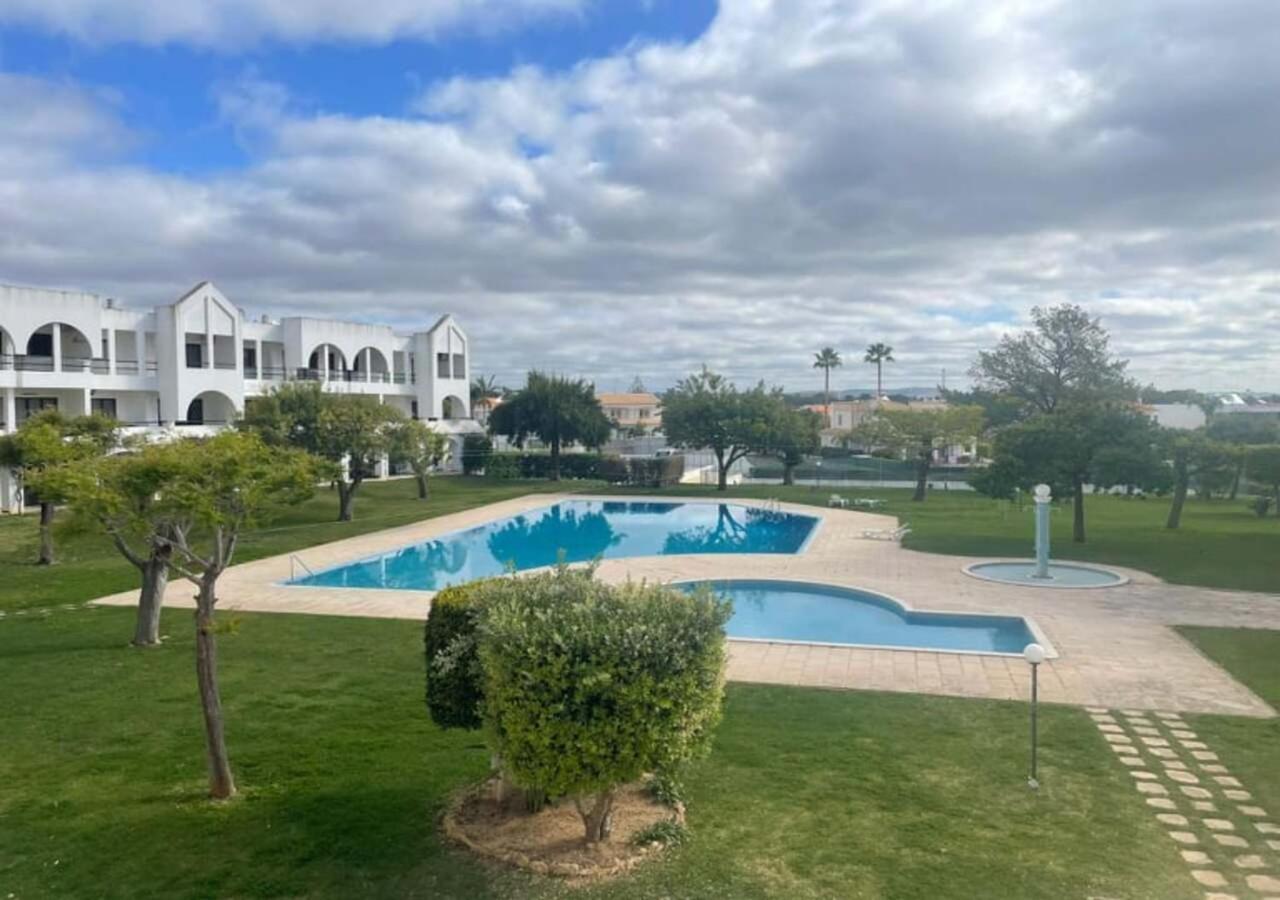 Title E Title - Oura Apartament Albufeira Exterior foto